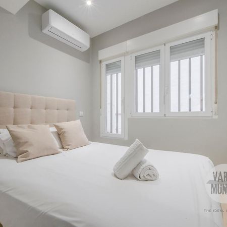 Pequeno Paraiso Para 4, En Plaza De Chueca Madrid Eksteriør bilde