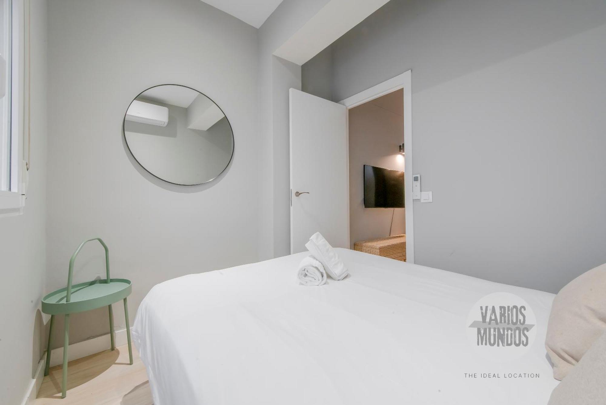 Pequeno Paraiso Para 4, En Plaza De Chueca Madrid Eksteriør bilde